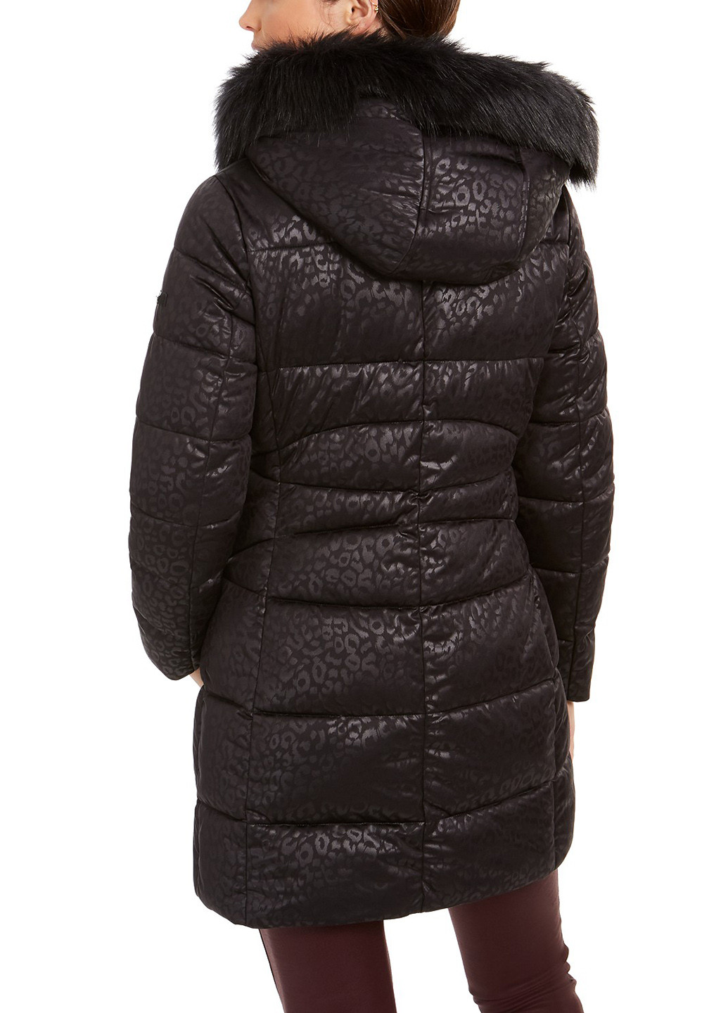 Чорна зимня куртка Via Spiga