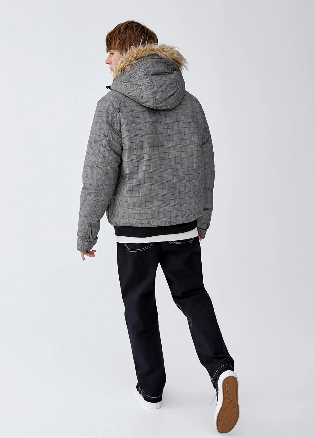 Сіра зимня куртка Pull & Bear