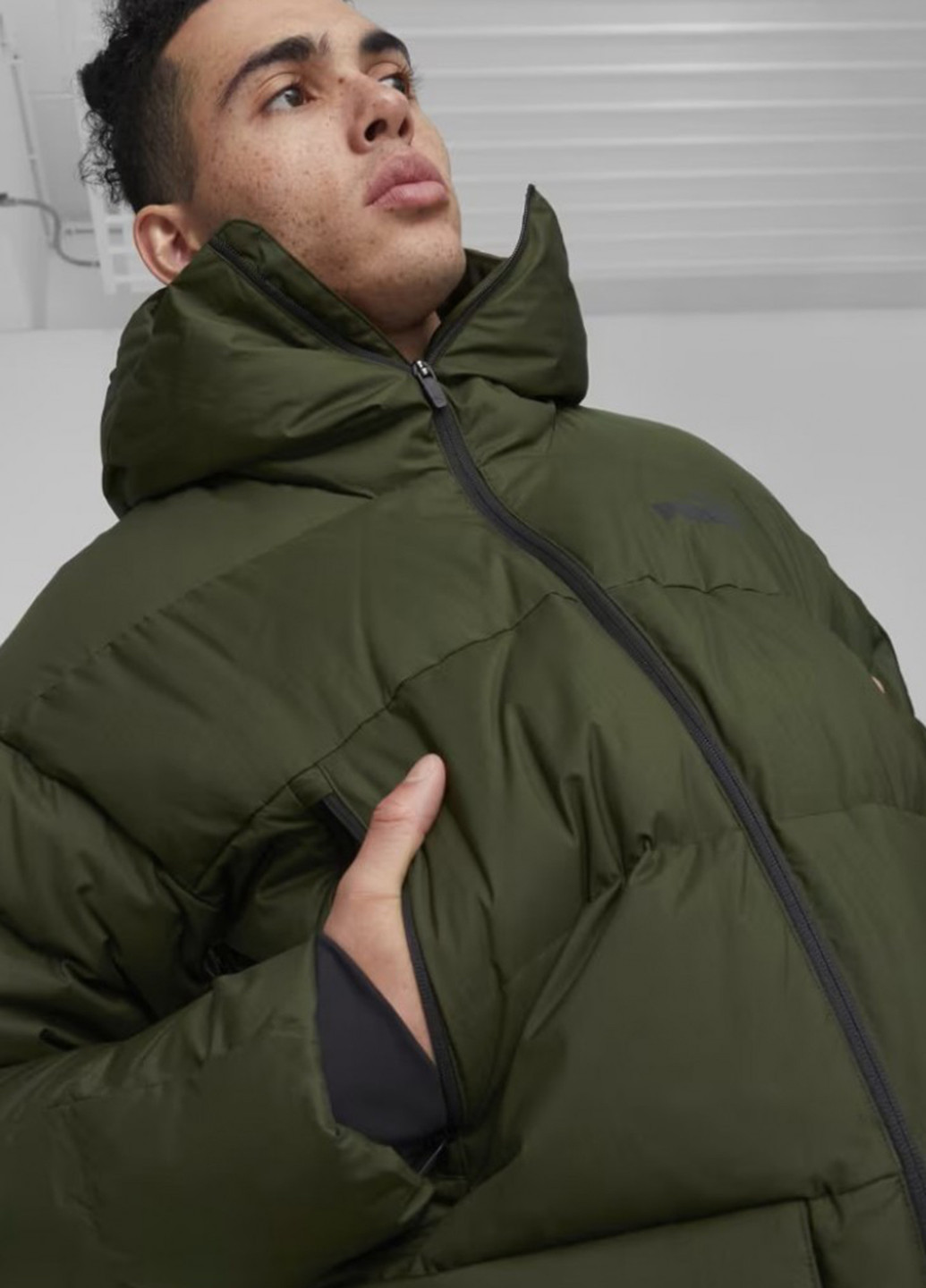 Сіро-зелена зимня куртка Puma Protective Hooded Down Coat