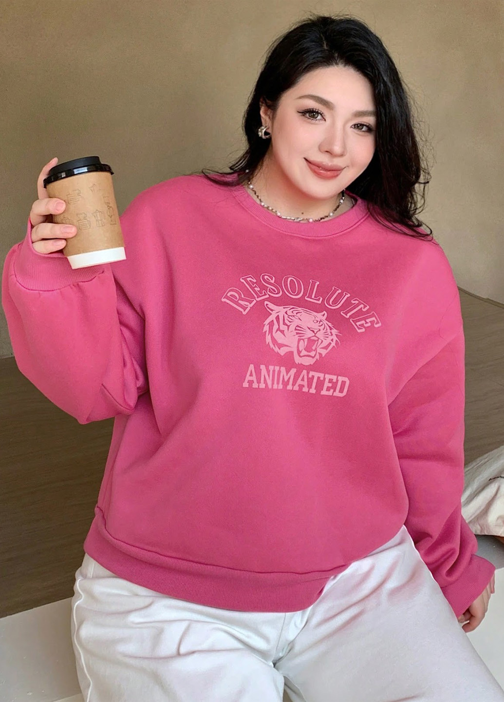 Розовый свитшот SHEIN надпись без декора (324390424)