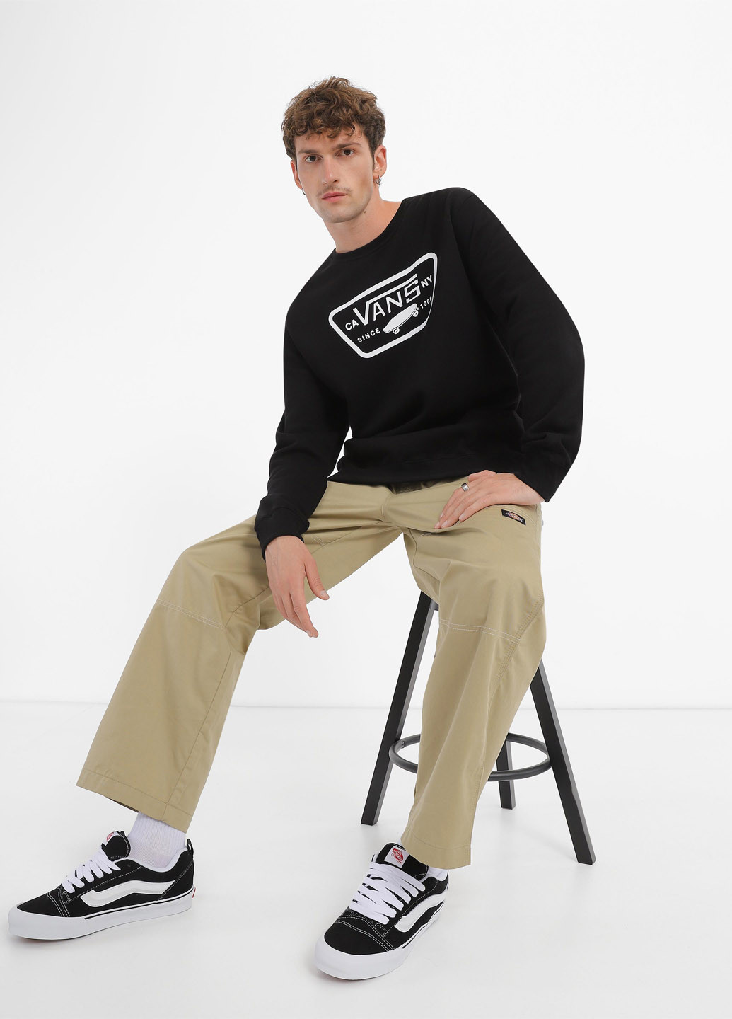 Чорний світшот Vans логотип без декору (327234754)