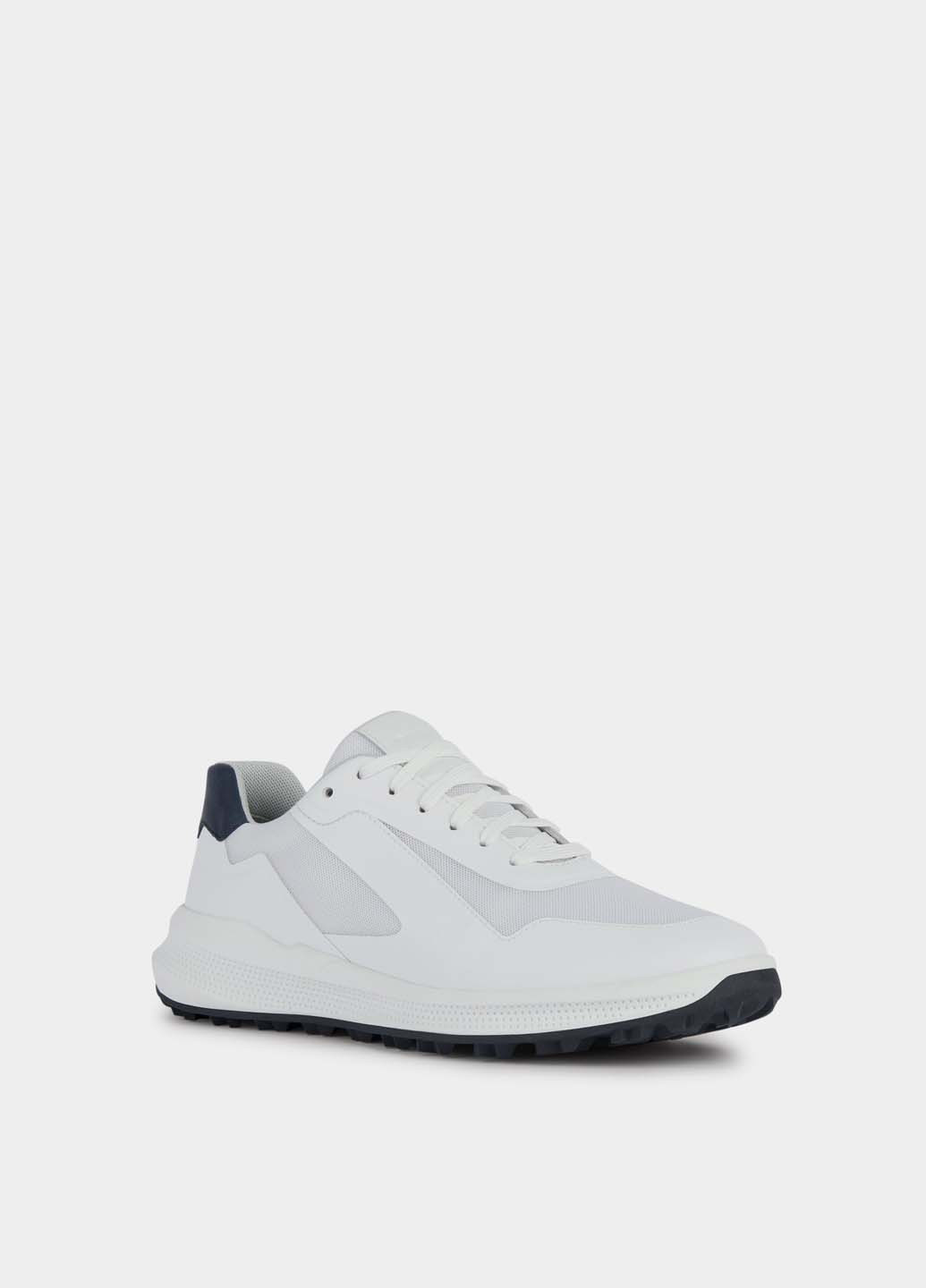 Белые летние кроссовки Geox