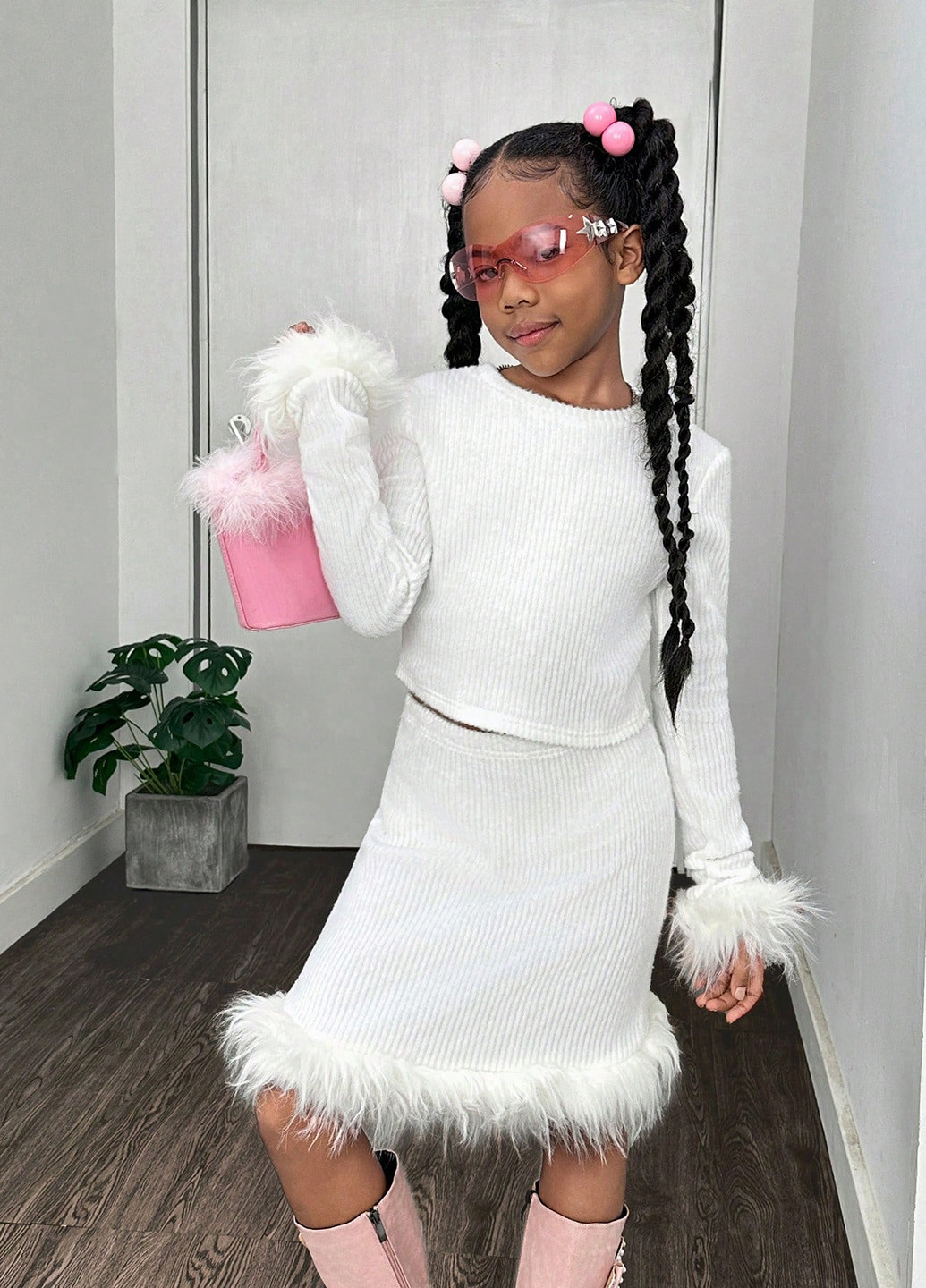 Белый демисезонный костюм (лонгслив, юбка) юбочный SHEIN