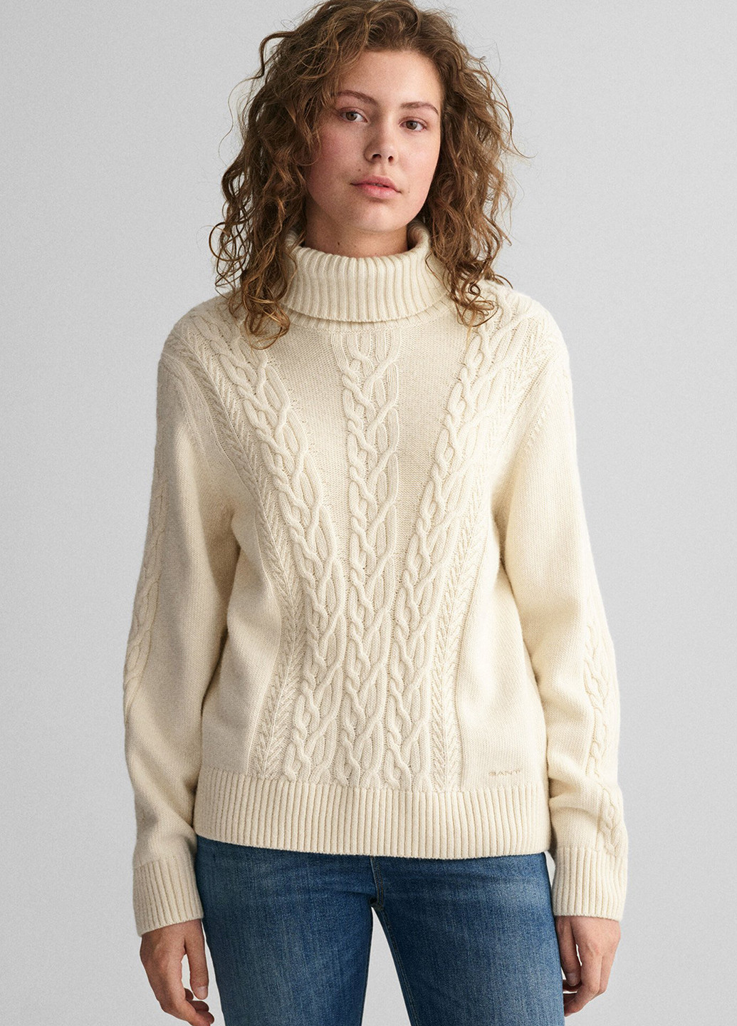 Молочный зимний свитер Gant