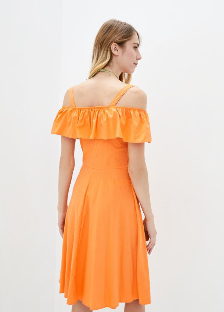 Оранжевое пляжное летнее платье на бретелях с рюшами с открытыми плечами Podium однотонное
