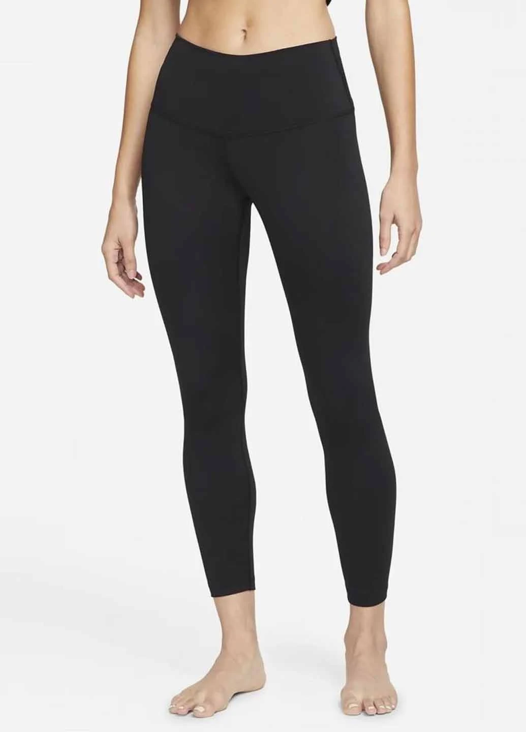 Черные демисезонные леггинсы dm7023-010 Nike
