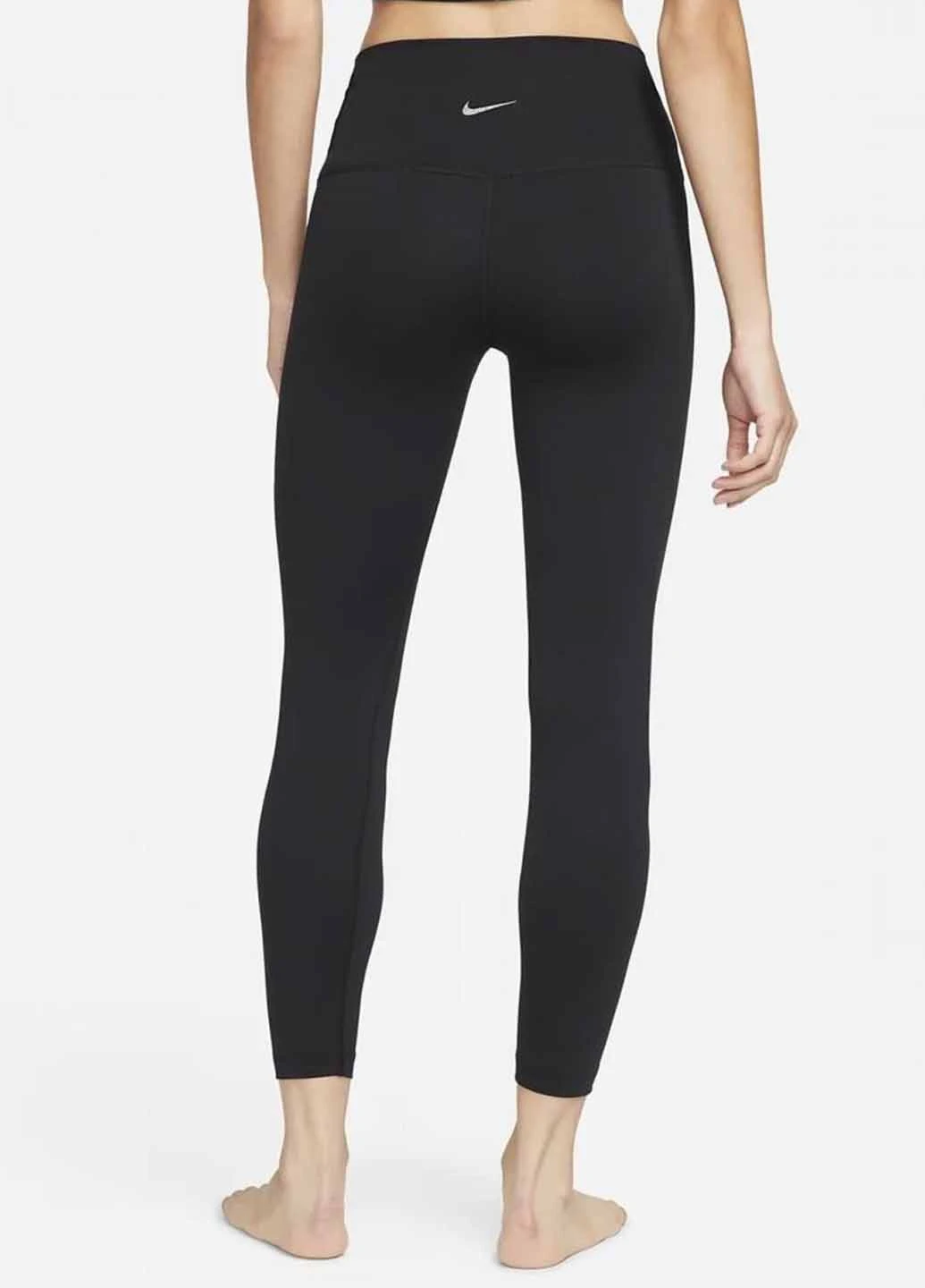 Черные демисезонные леггинсы dm7023-010 Nike