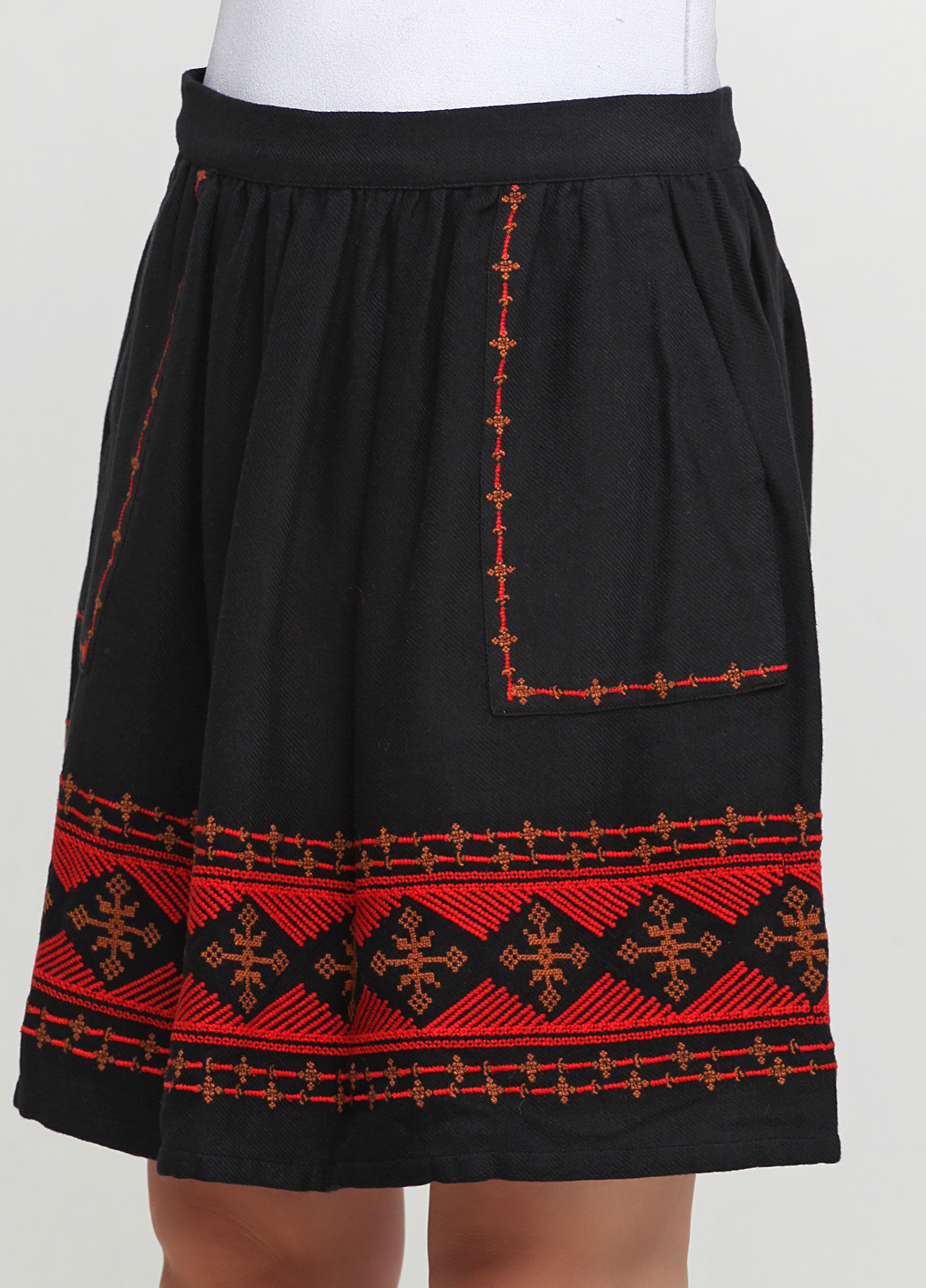 Черная кэжуал с орнаментом юбка athe а-силуэта (трапеция)