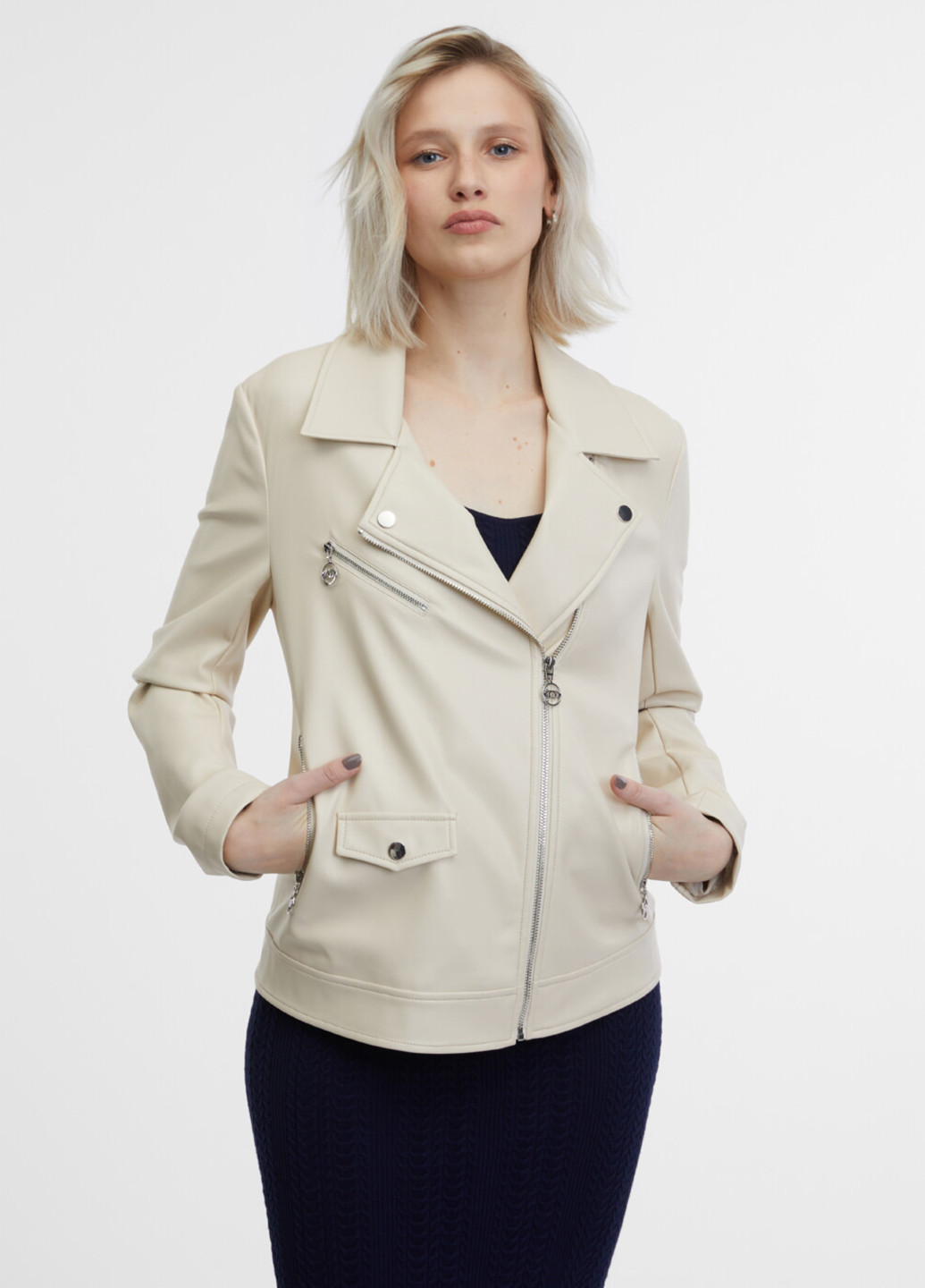 Светло-бежевая демисезонная куртка косуха Orsay