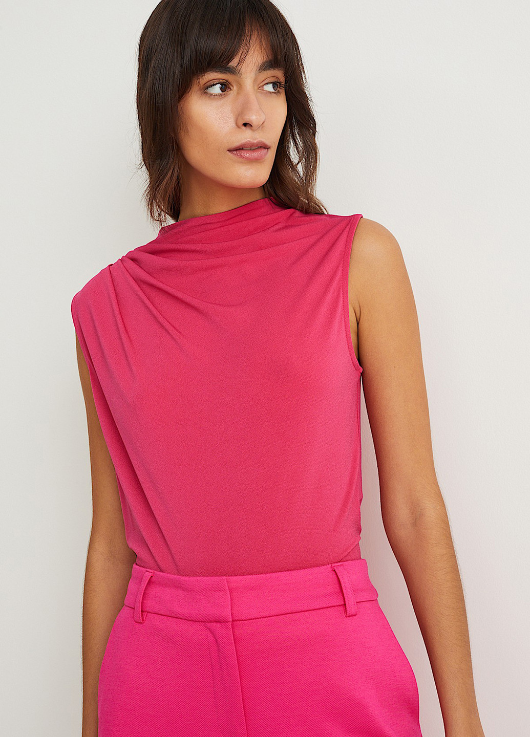 Малиновая блуза C&A