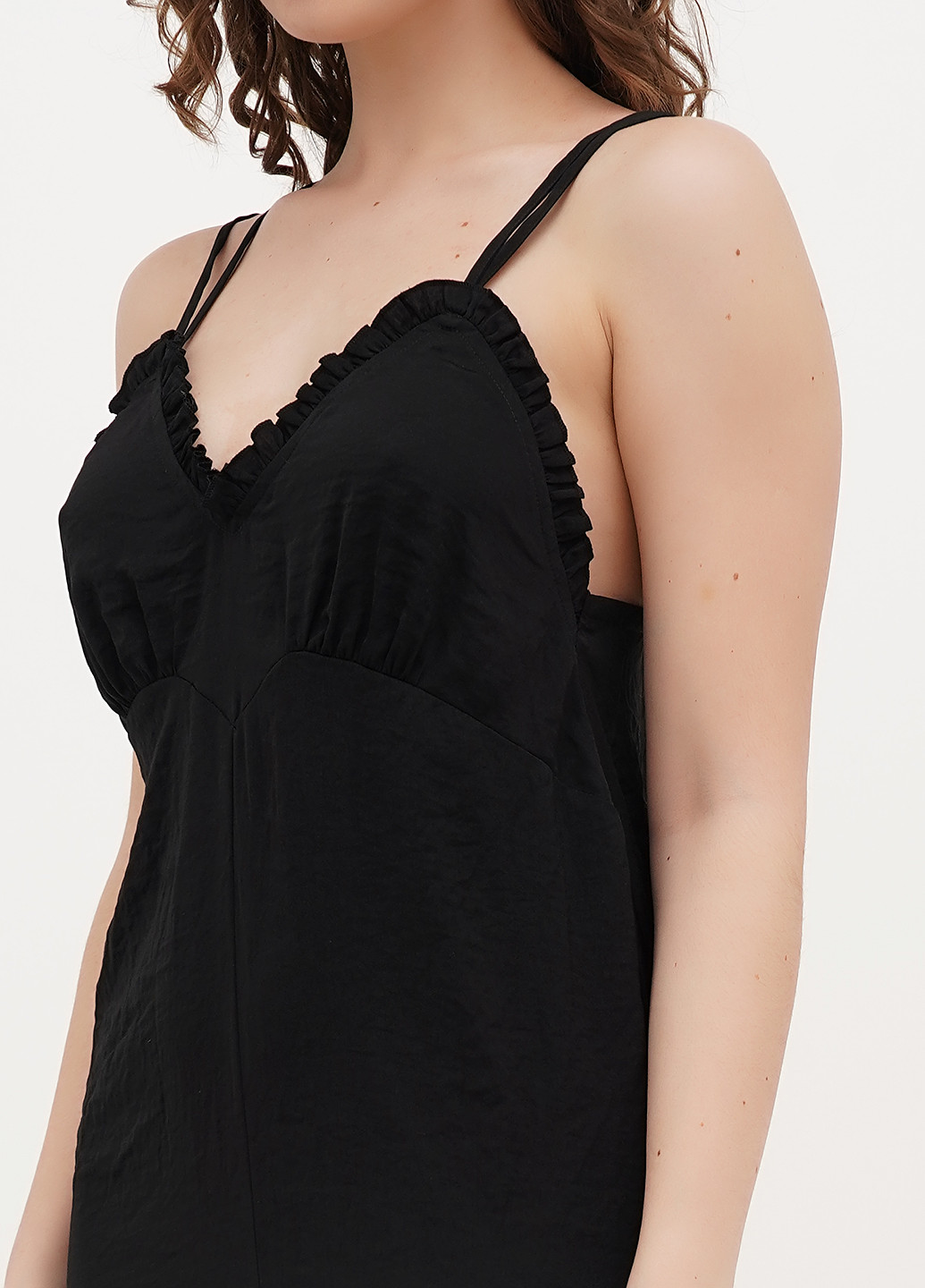 Черное кэжуал платье а-силуэт H&M однотонное