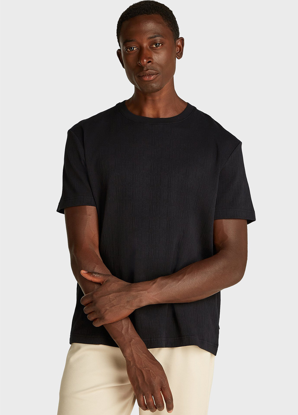 Черная футболка Calvin Klein