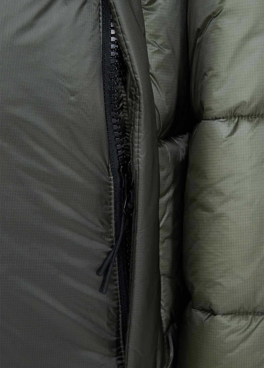 Оливковая (хаки) зимняя куртка Drykorn