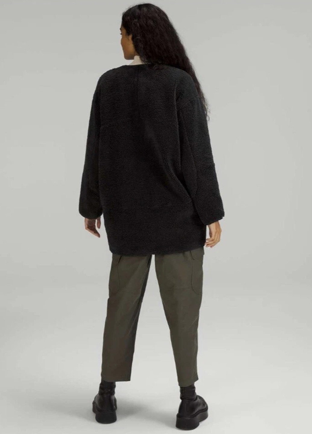 Чорна демісезонна куртка Lululemon Athletica