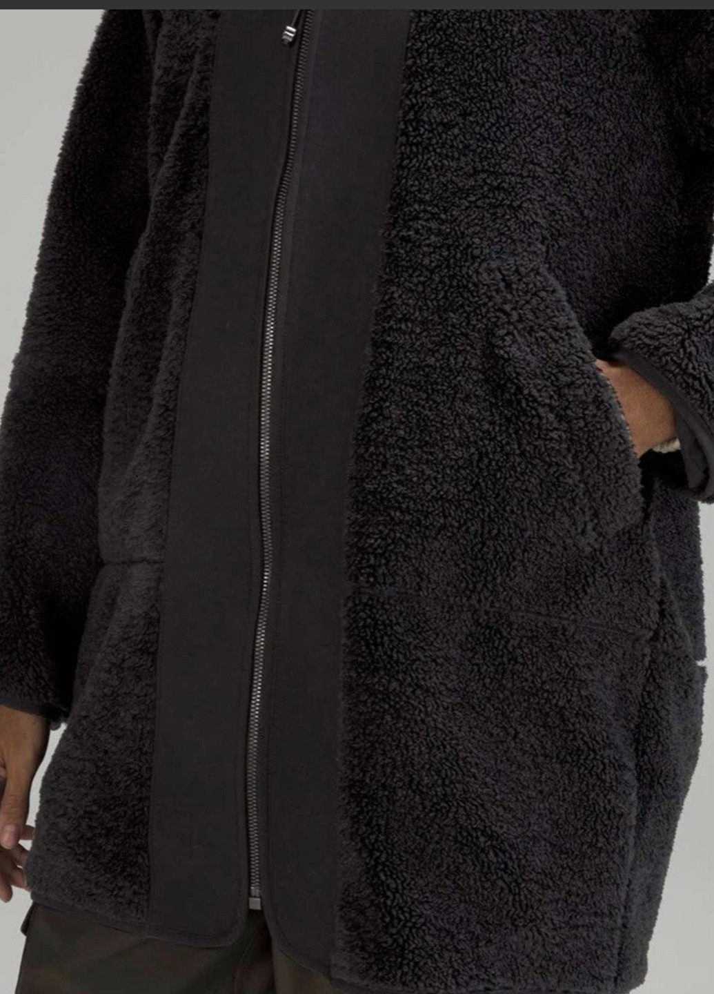 Чорна демісезонна куртка Lululemon Athletica