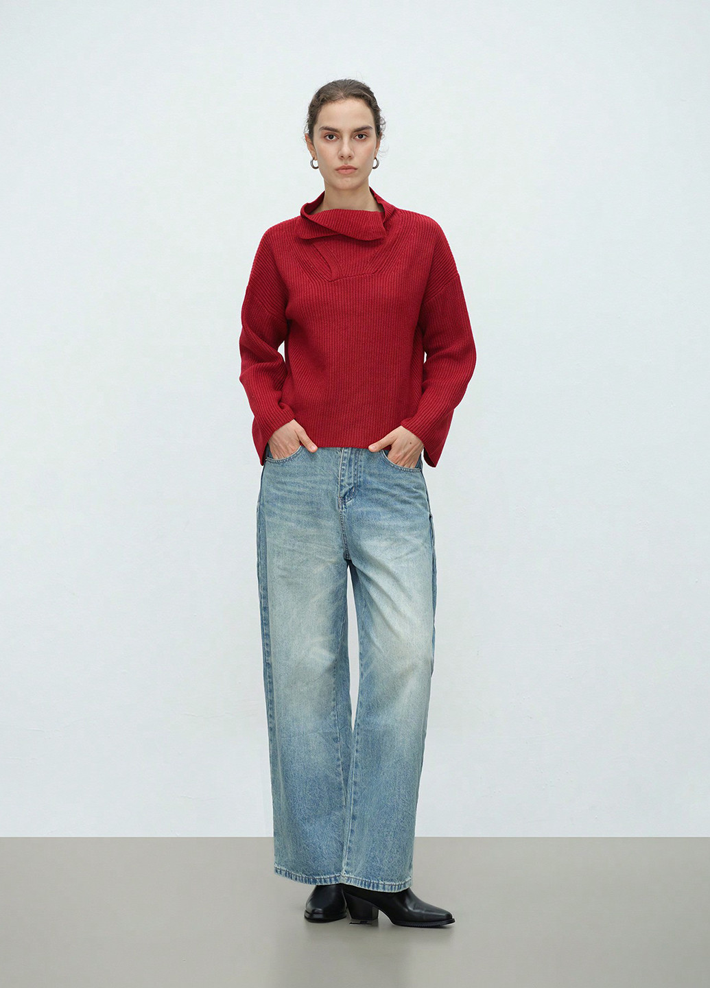 Червоний зимовий светр SHEIN