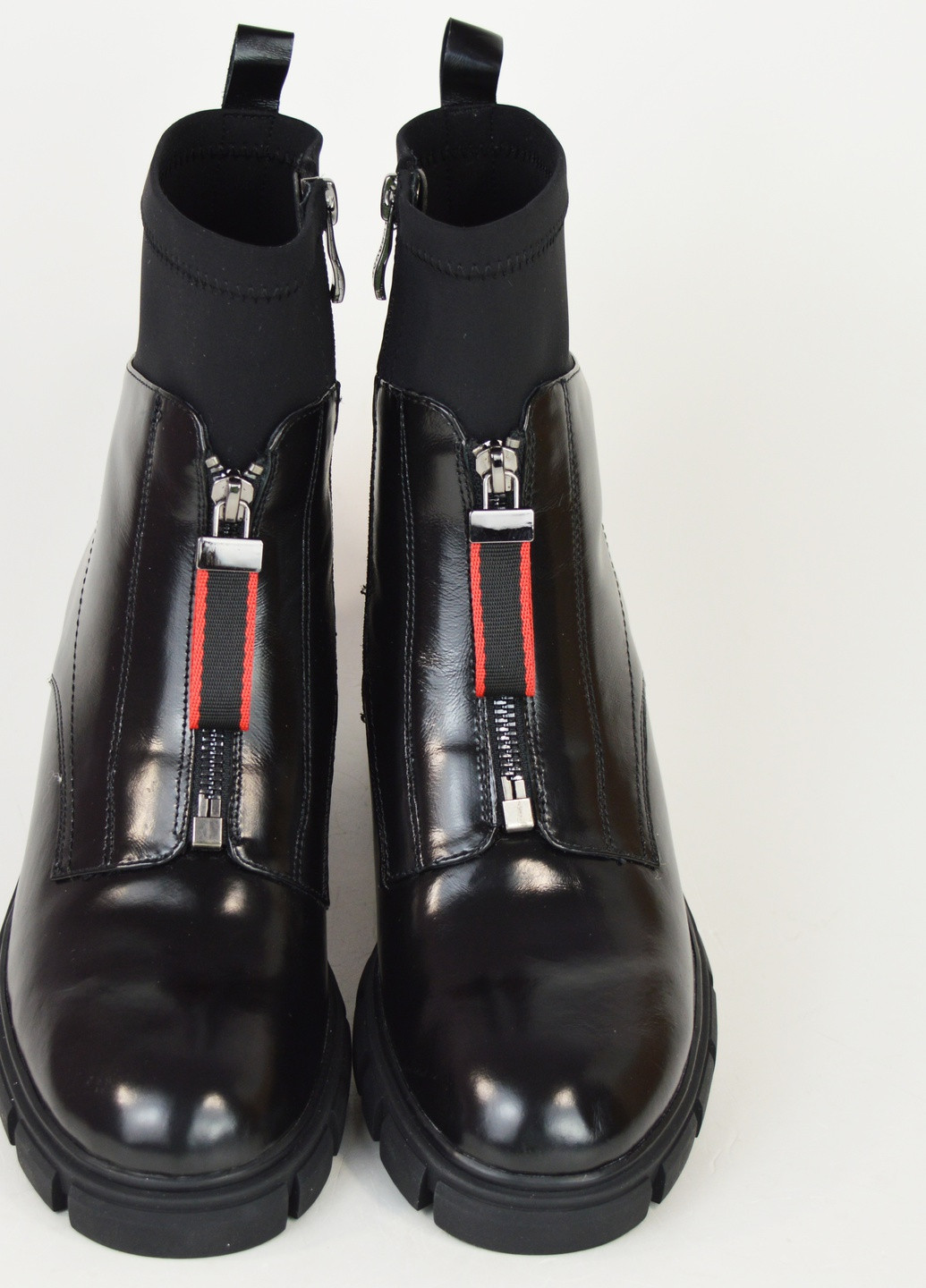 Зимние ботинки на каблуке кожа черные цигейка Geronea с молнией