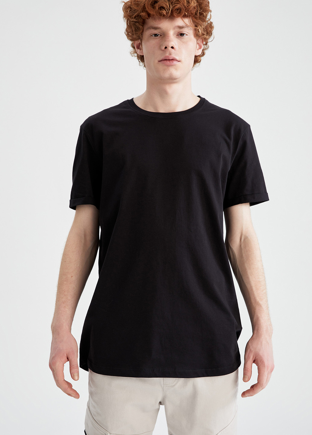 Темно-серая летняя футболка DeFacto