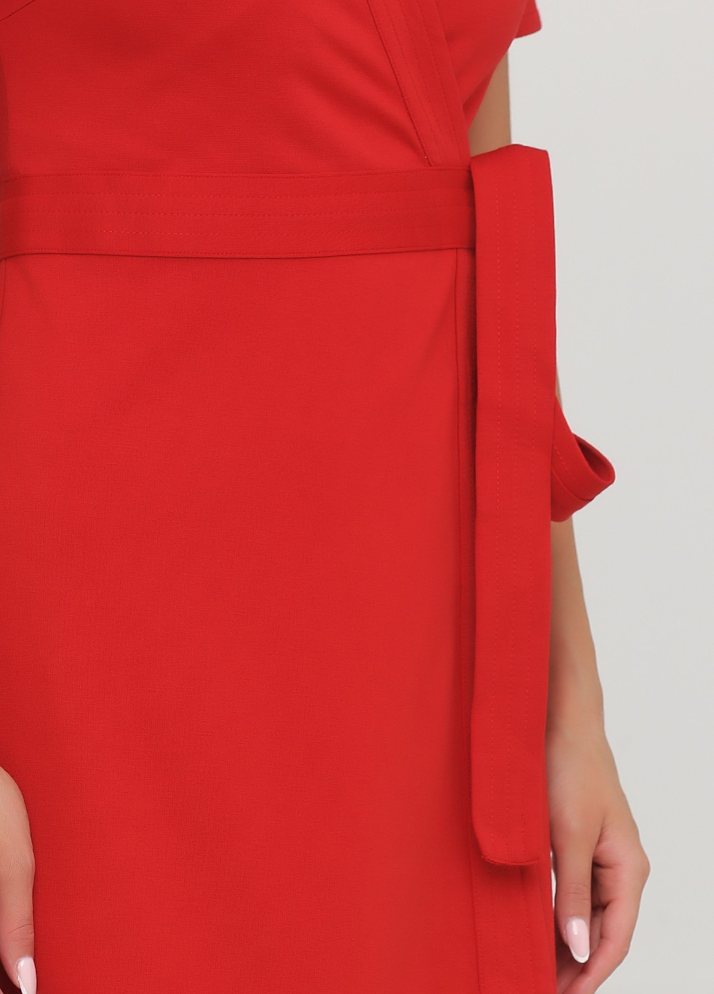 Красное коктейльное платье на запах Boden однотонное