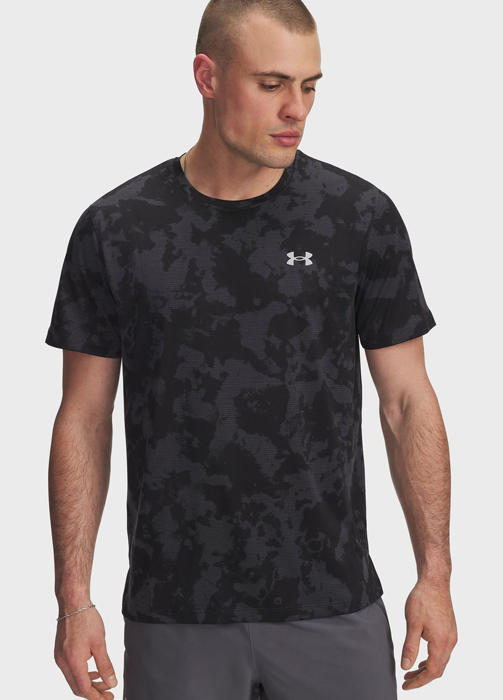 Чорна футболка Under Armour