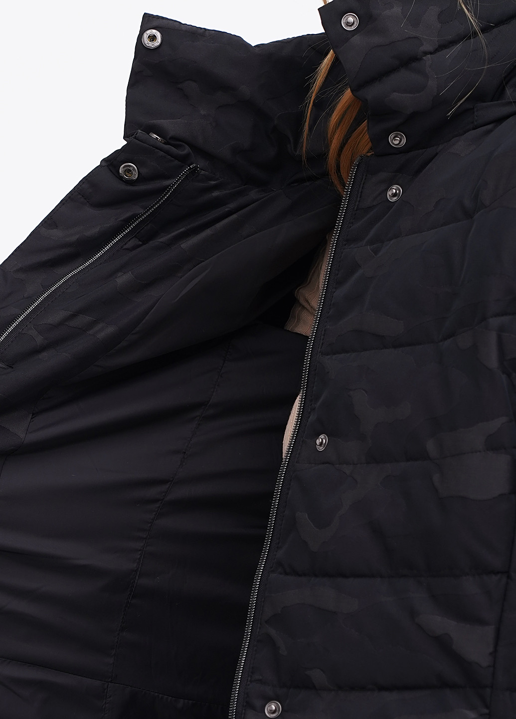 Чорна зимня куртка Fiorella Rubino