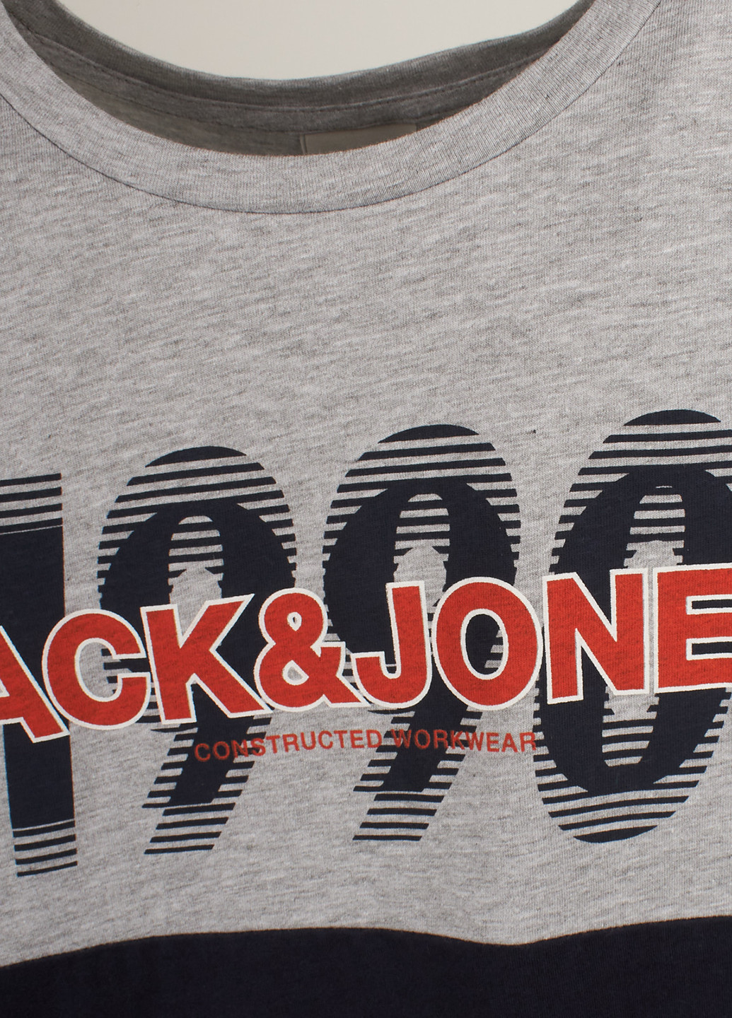 Сіра футболка Jack & Jones