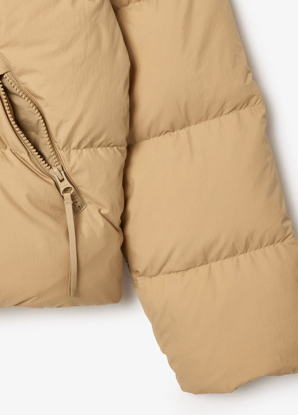 Темно-бежевый демисезонный Пуховик Lacoste