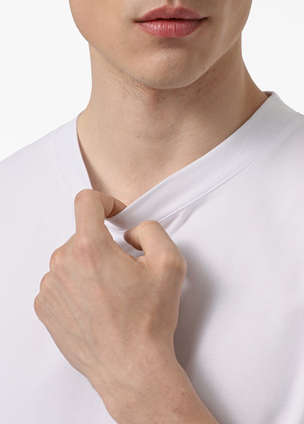 Белая футболка Promin