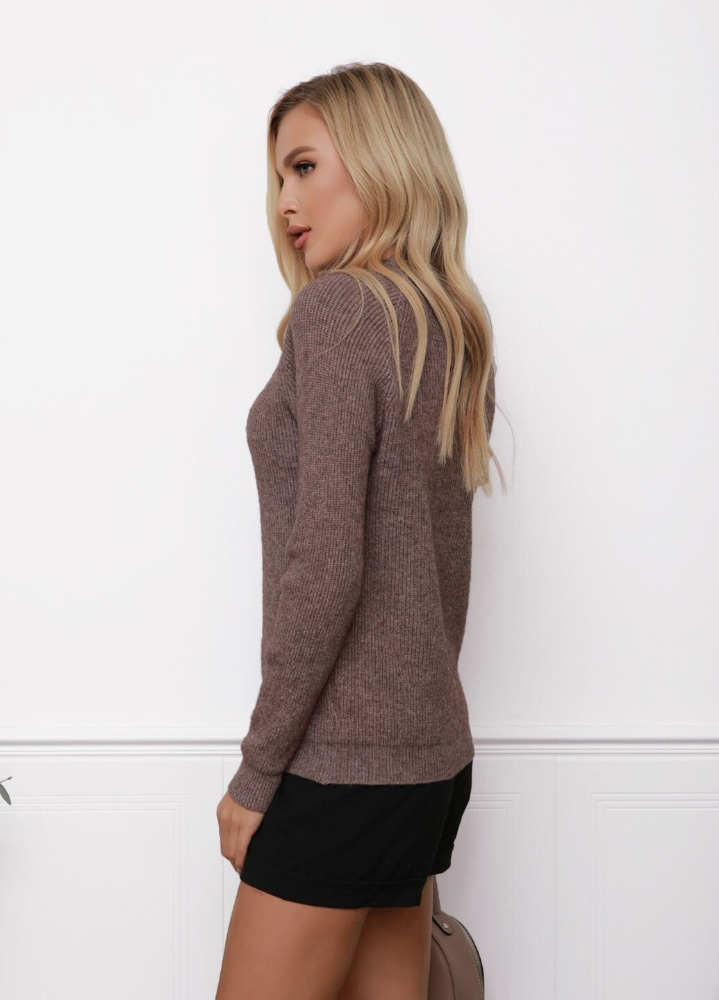 Коричневый зимний свитера Magnet