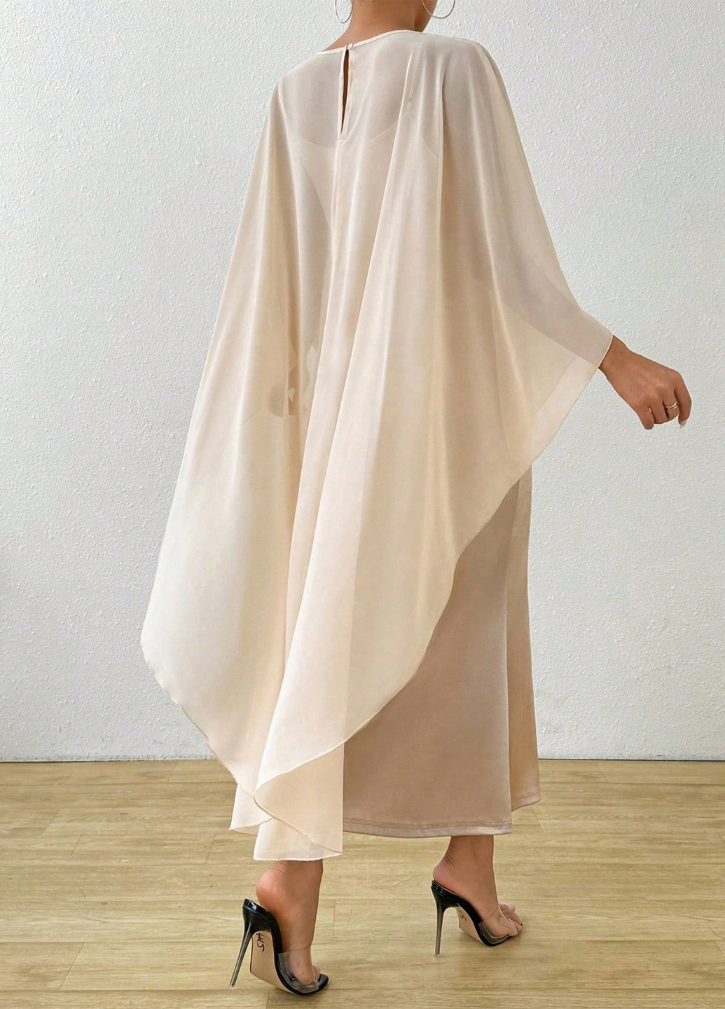 Костюм (накидка, платье) SHEIN (316150421)