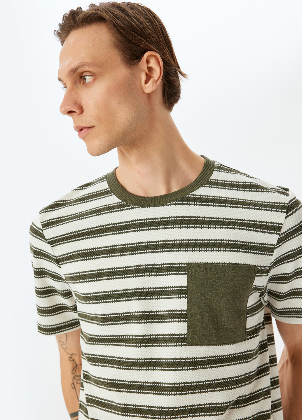 Комбинированная футболка KOTON