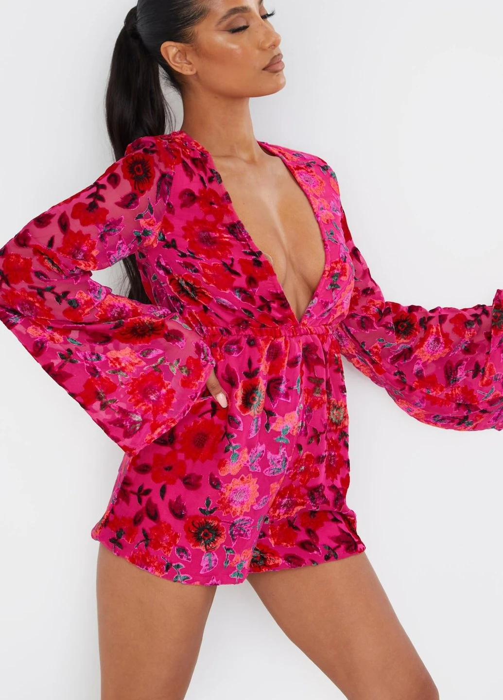 Комбінезон PrettyLittleThing квітковий рожевий кежуал