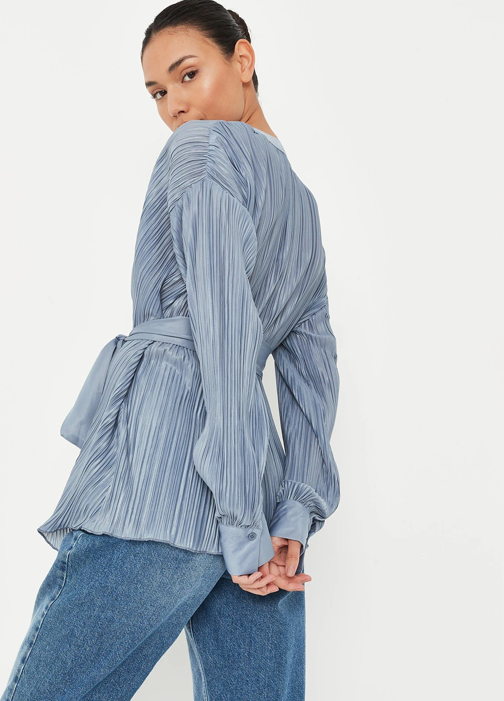 Сіро-голуба блуза на запах Missguided