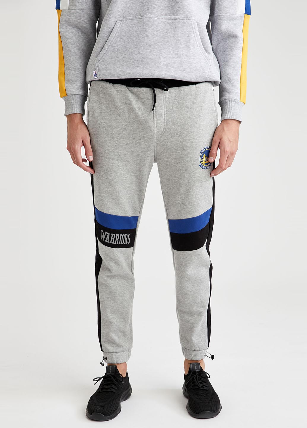 Серые спортивные демисезонные джоггеры брюки DeFacto