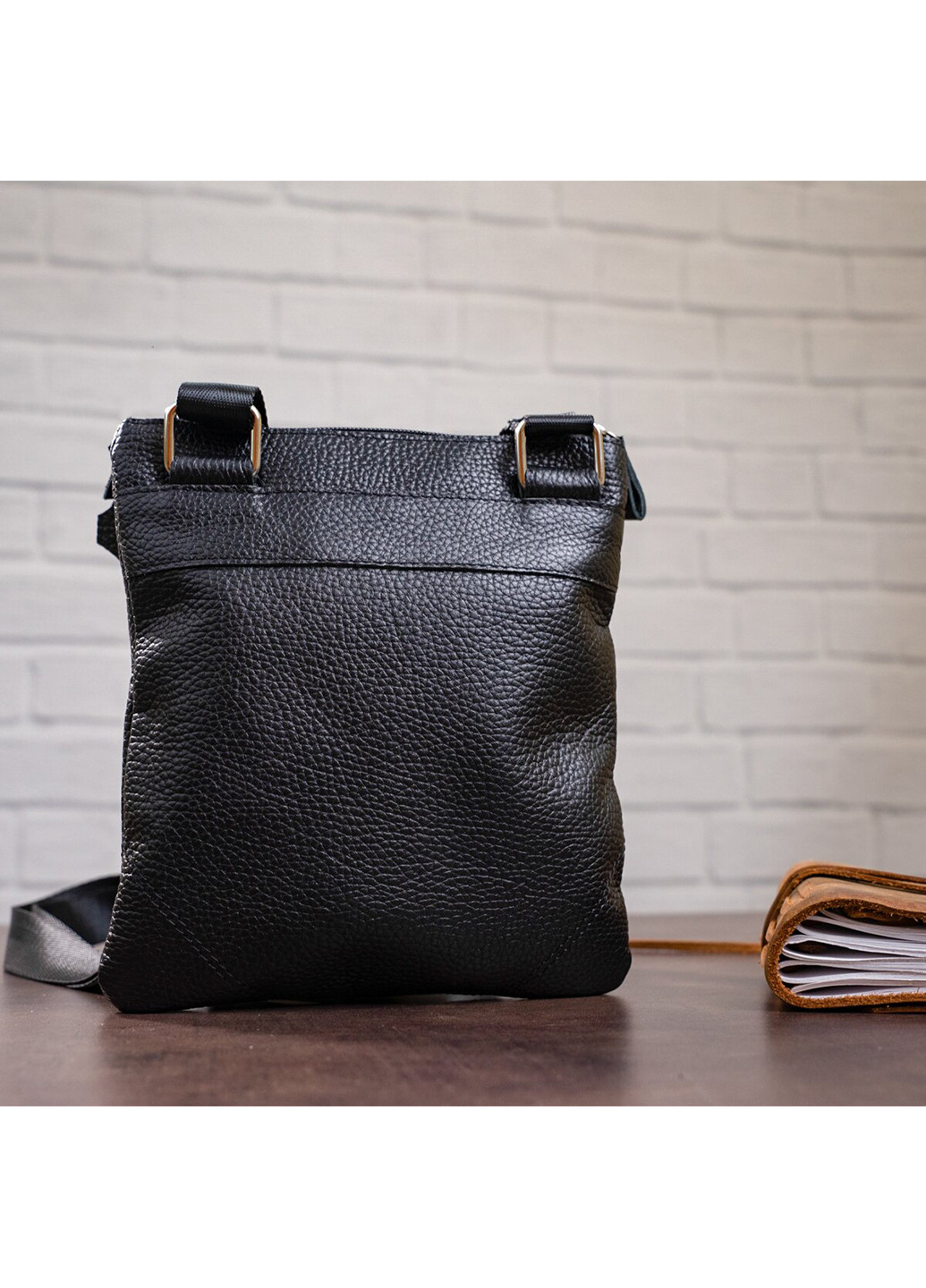 Мужская кожаная сумка 19,5х22х1 см Shvigel (229459520)