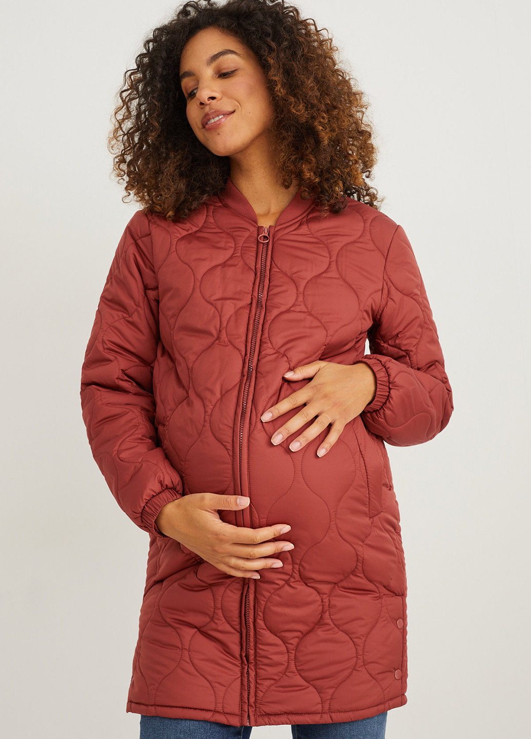 Терракотовая демисезонная куртка для беременных C&A
