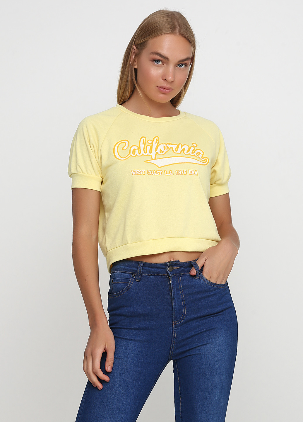 Жовта літня футболка Alcott