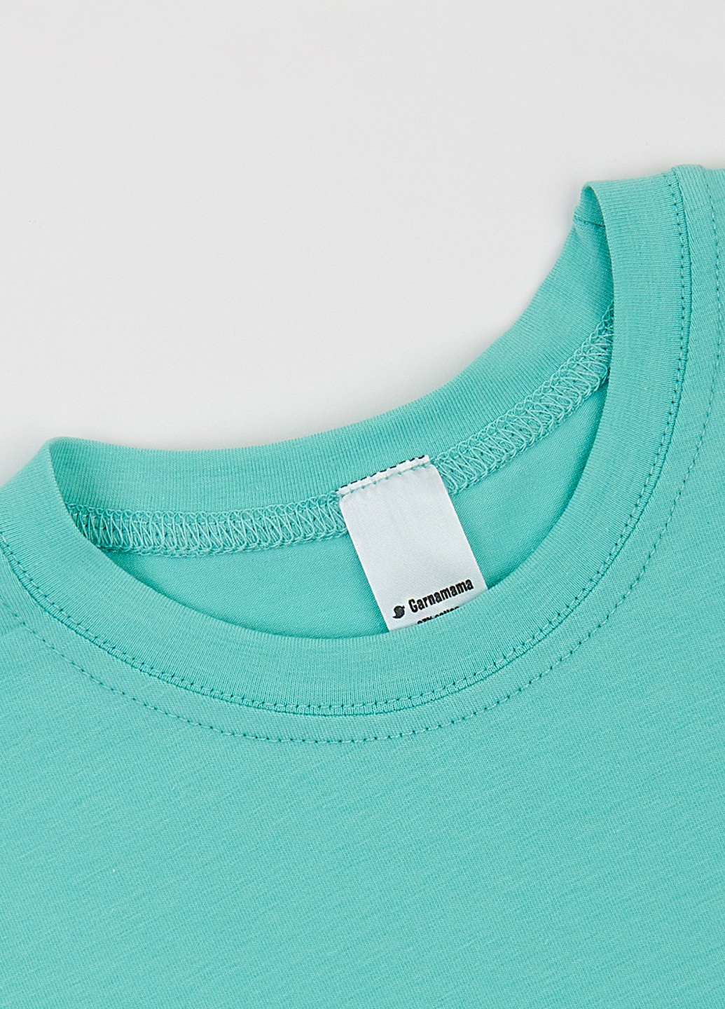 Зелена літня футболка Garnamama