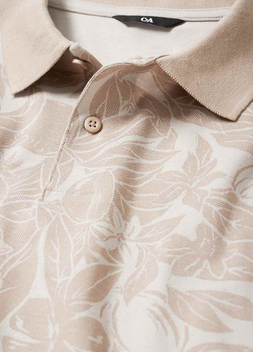 Бежевая футболка-поло для мужчин C&A с цветочным принтом