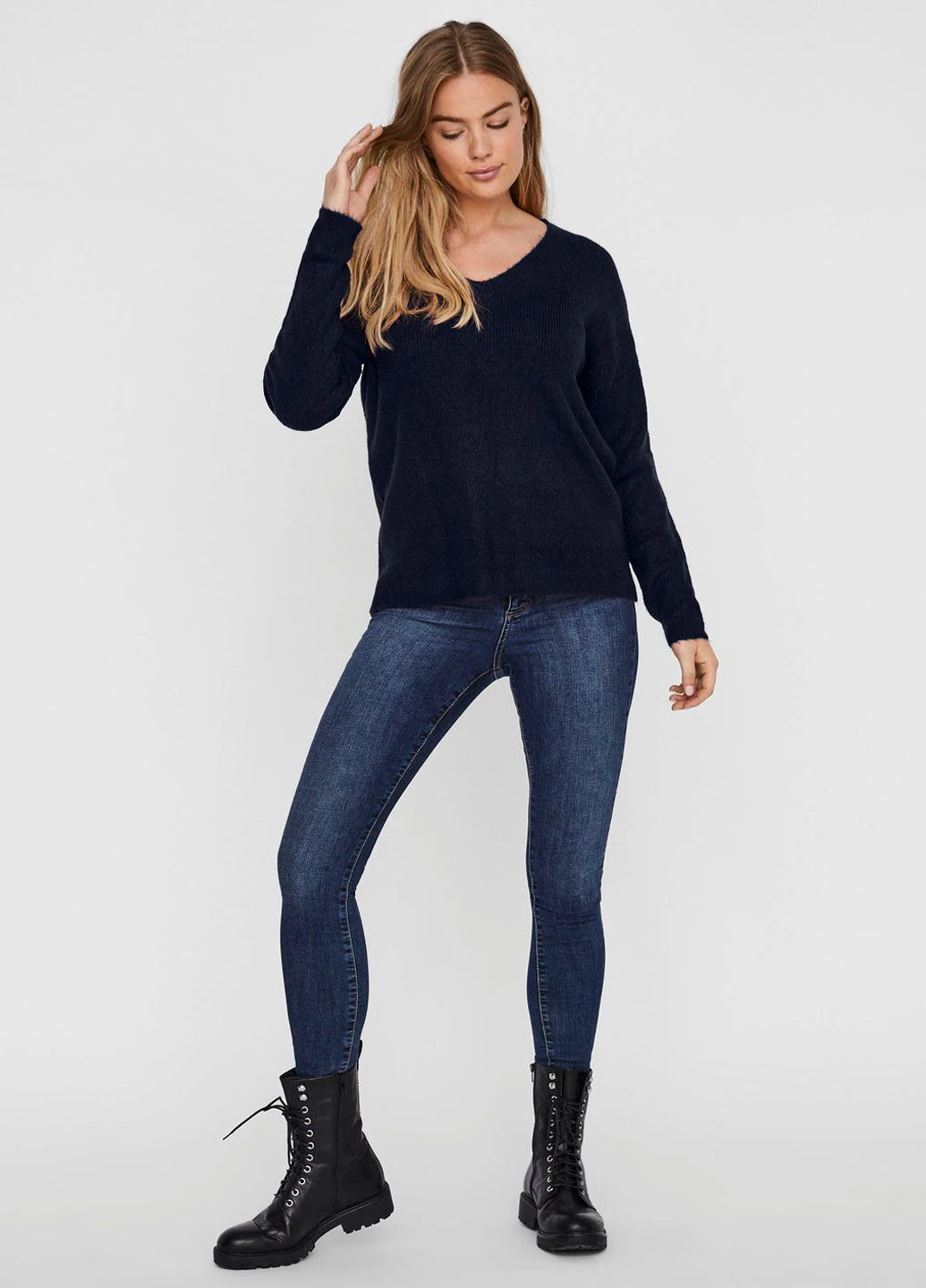 Синій демісезонний светр Vero Moda