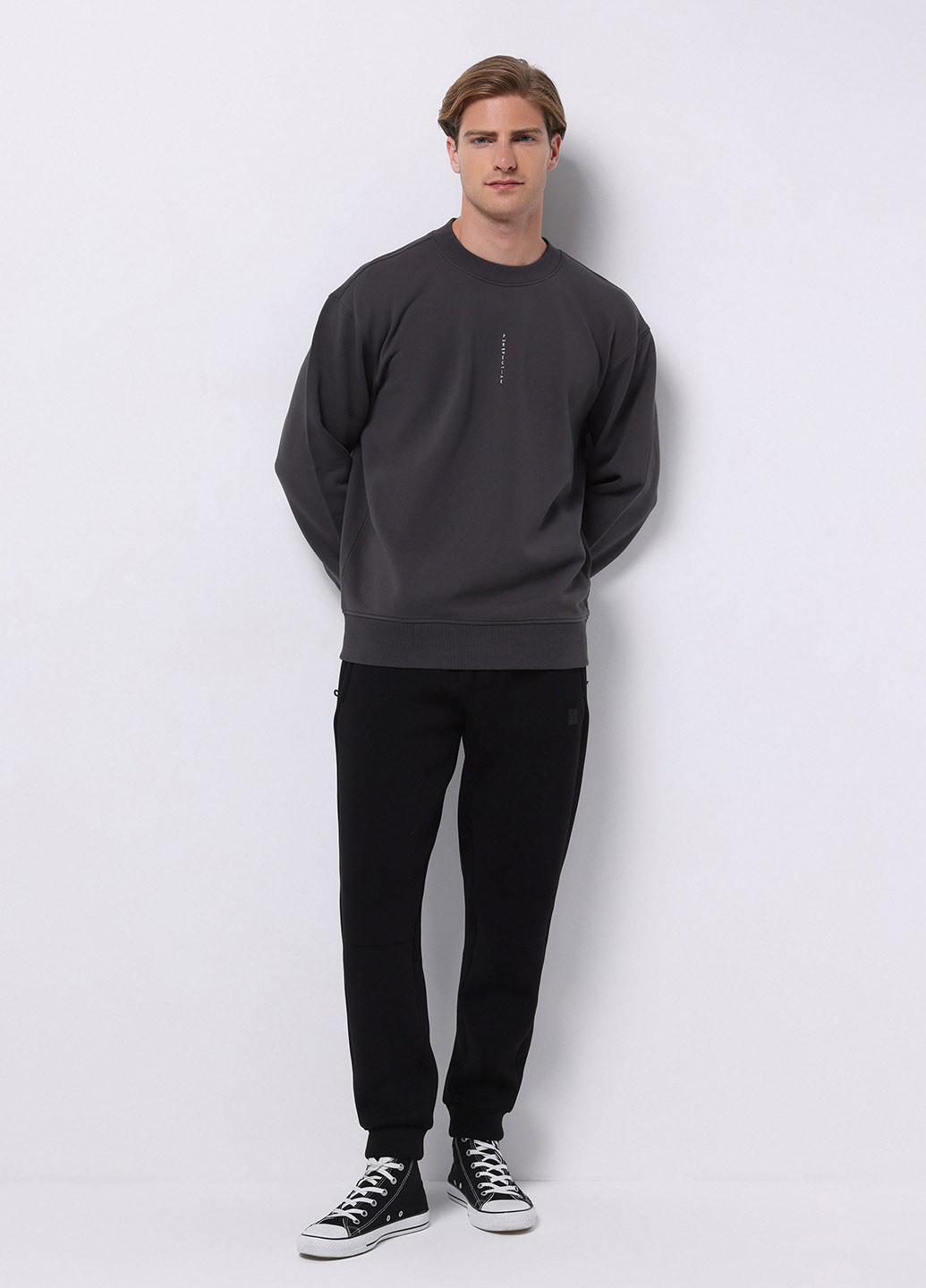 Сірий світшот Colin's напис без декору (360767714)