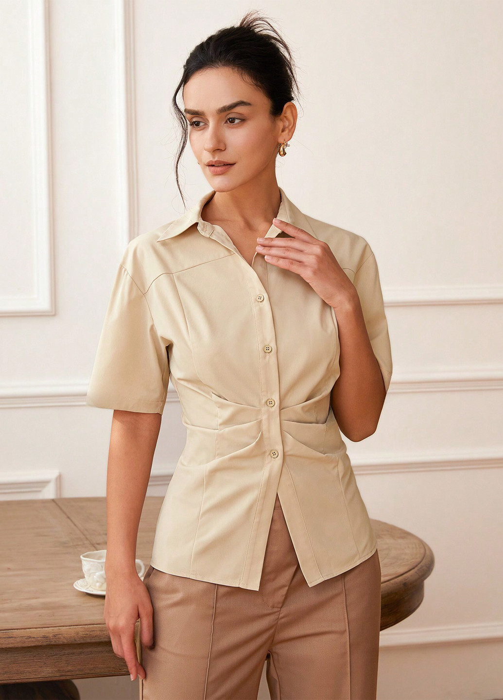 Бежевая классическая, кэжуал рубашка однотонная SHEIN