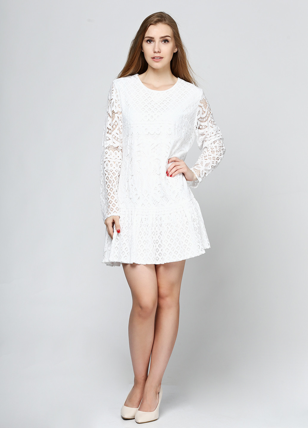 Белое кэжуал платье Club L