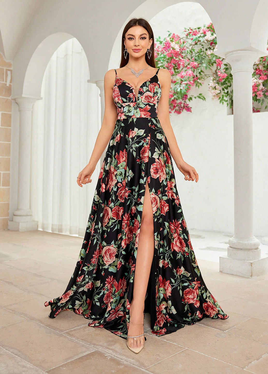 Чорна вечірня сукня в стилі армпір SHEIN троянди