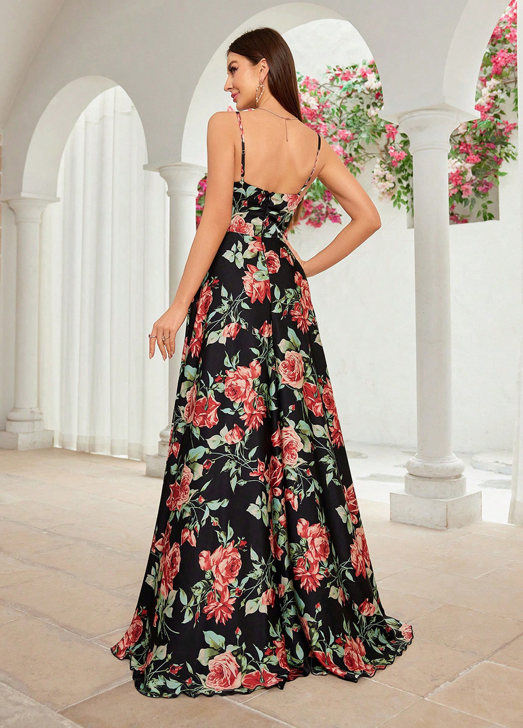 Чорна вечірня сукня в стилі армпір SHEIN троянди