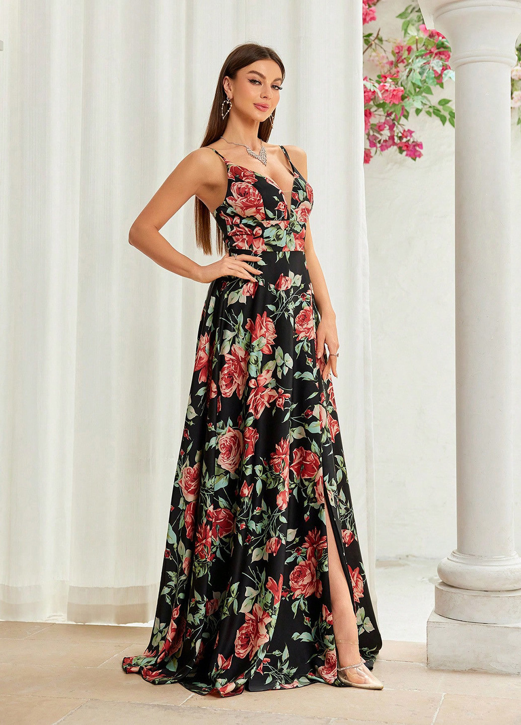 Чорна вечірня сукня в стилі армпір SHEIN троянди
