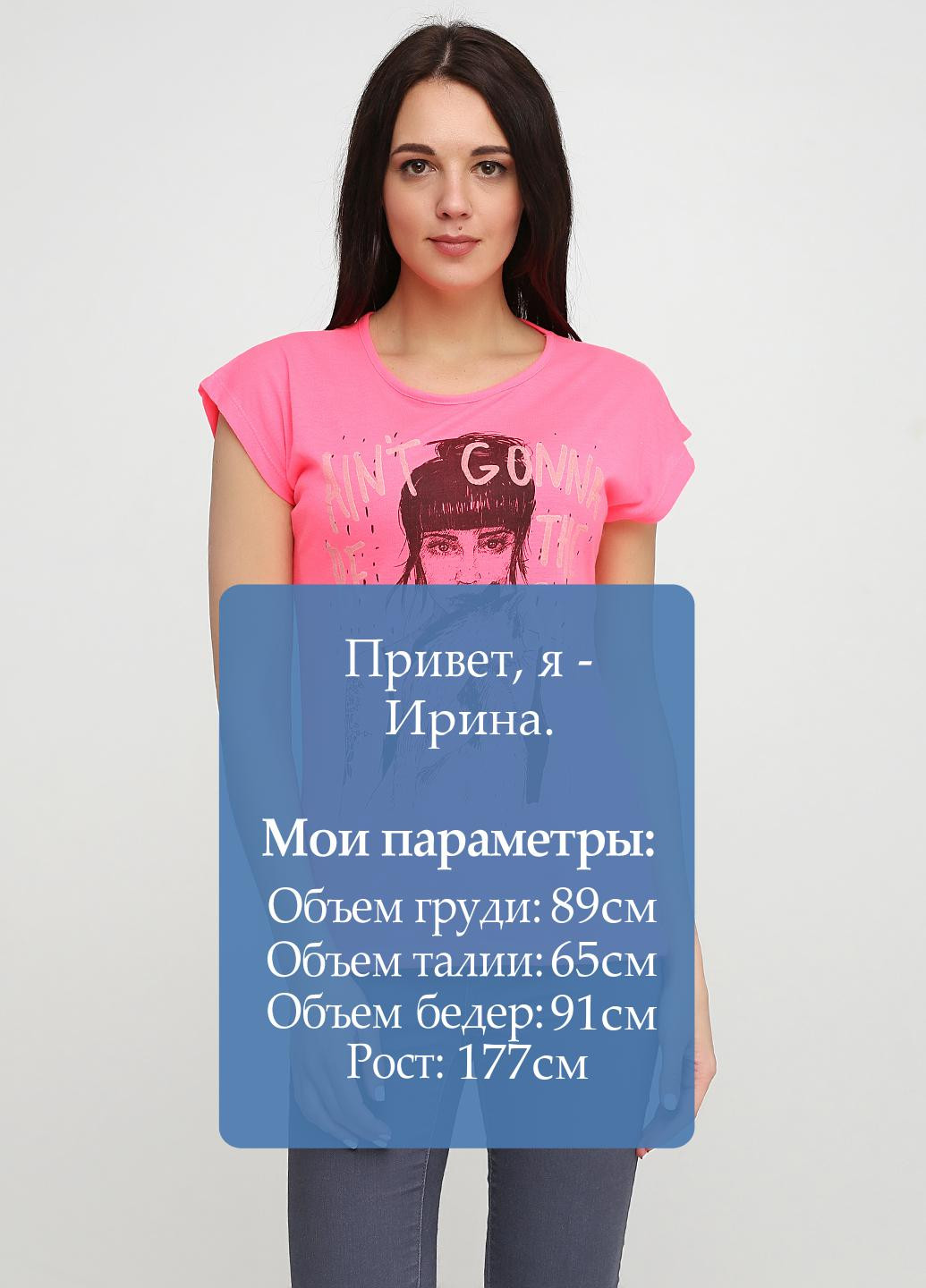 Кислотно-розовая летняя футболка SEZ 10