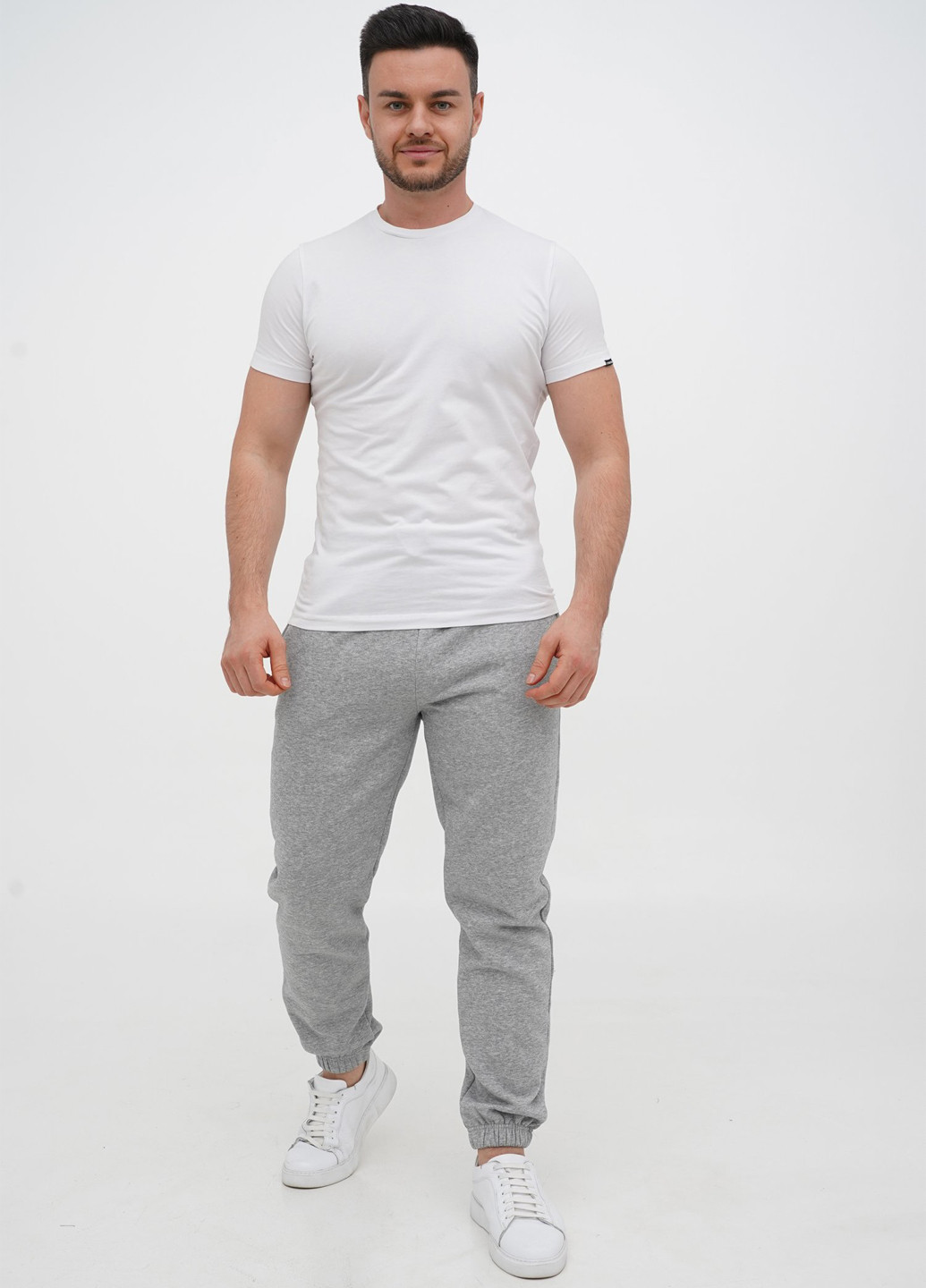 Светло-серые спортивные зимние джоггеры брюки Trend Collection