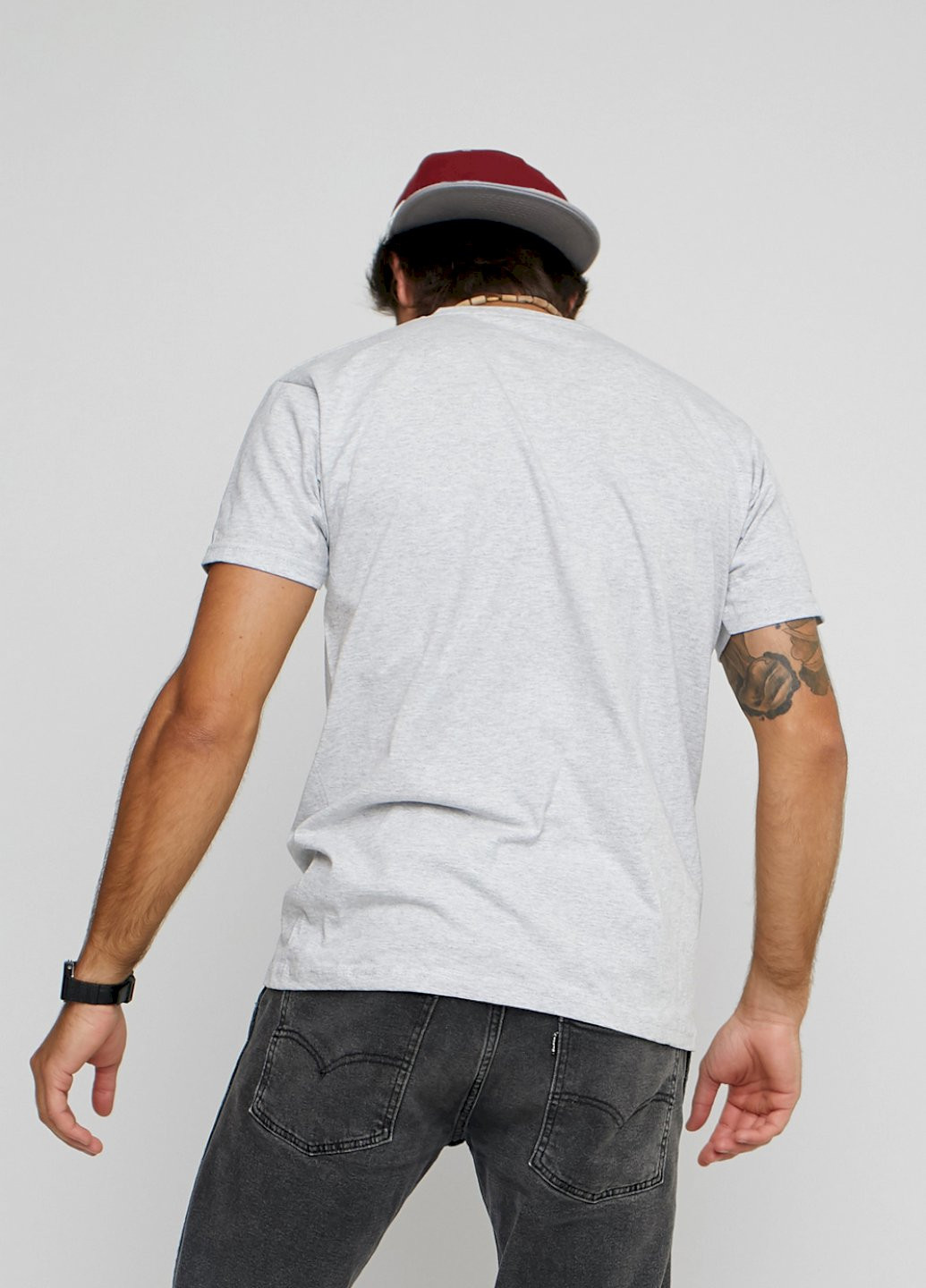 Сіра футболка чоловіча YAPPI