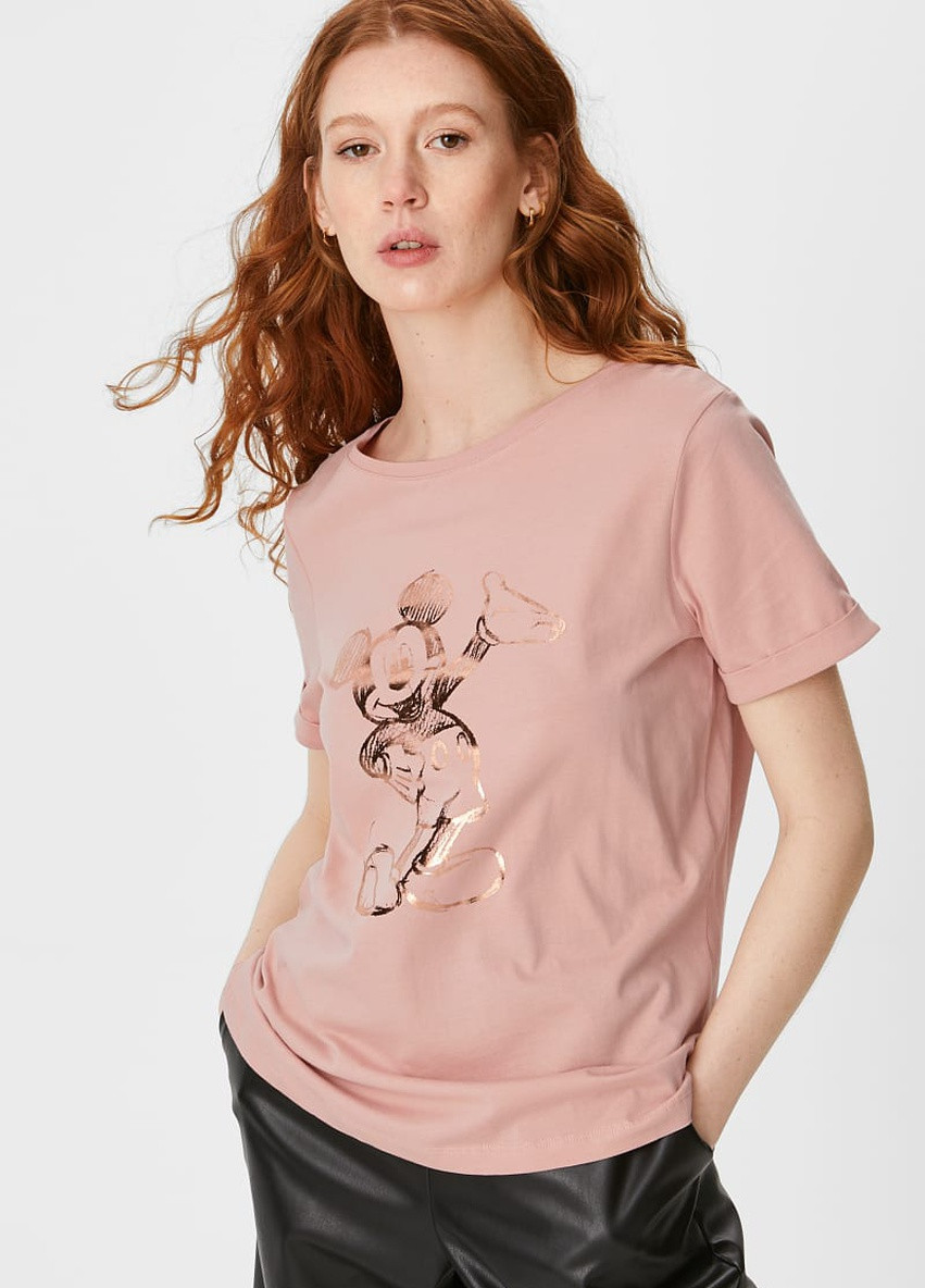Светло-розовая всесезон футболка C&A
